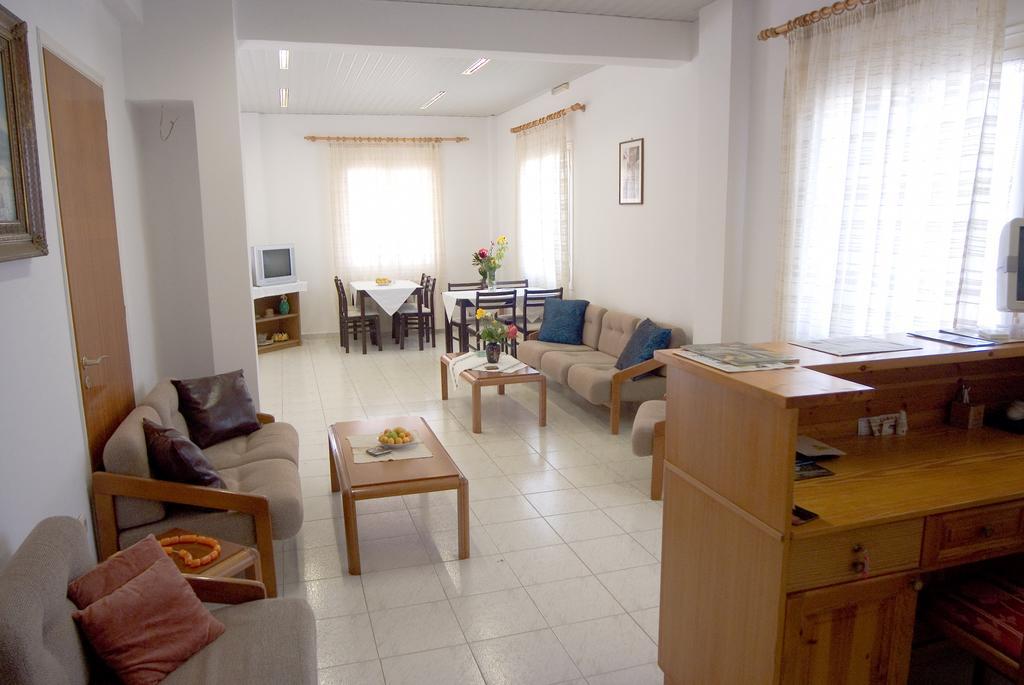 Galini Hotel Methone Buitenkant foto