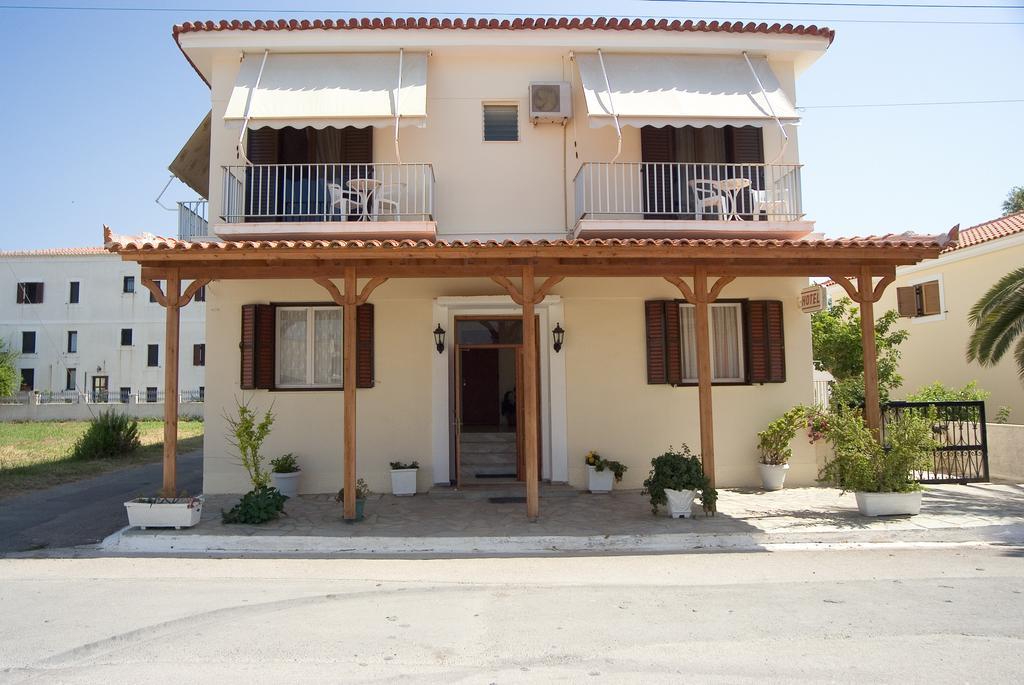 Galini Hotel Methone Buitenkant foto